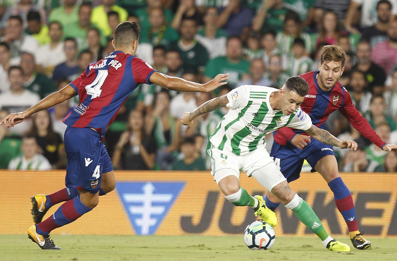 El Real Betis-Levante, en imágenes