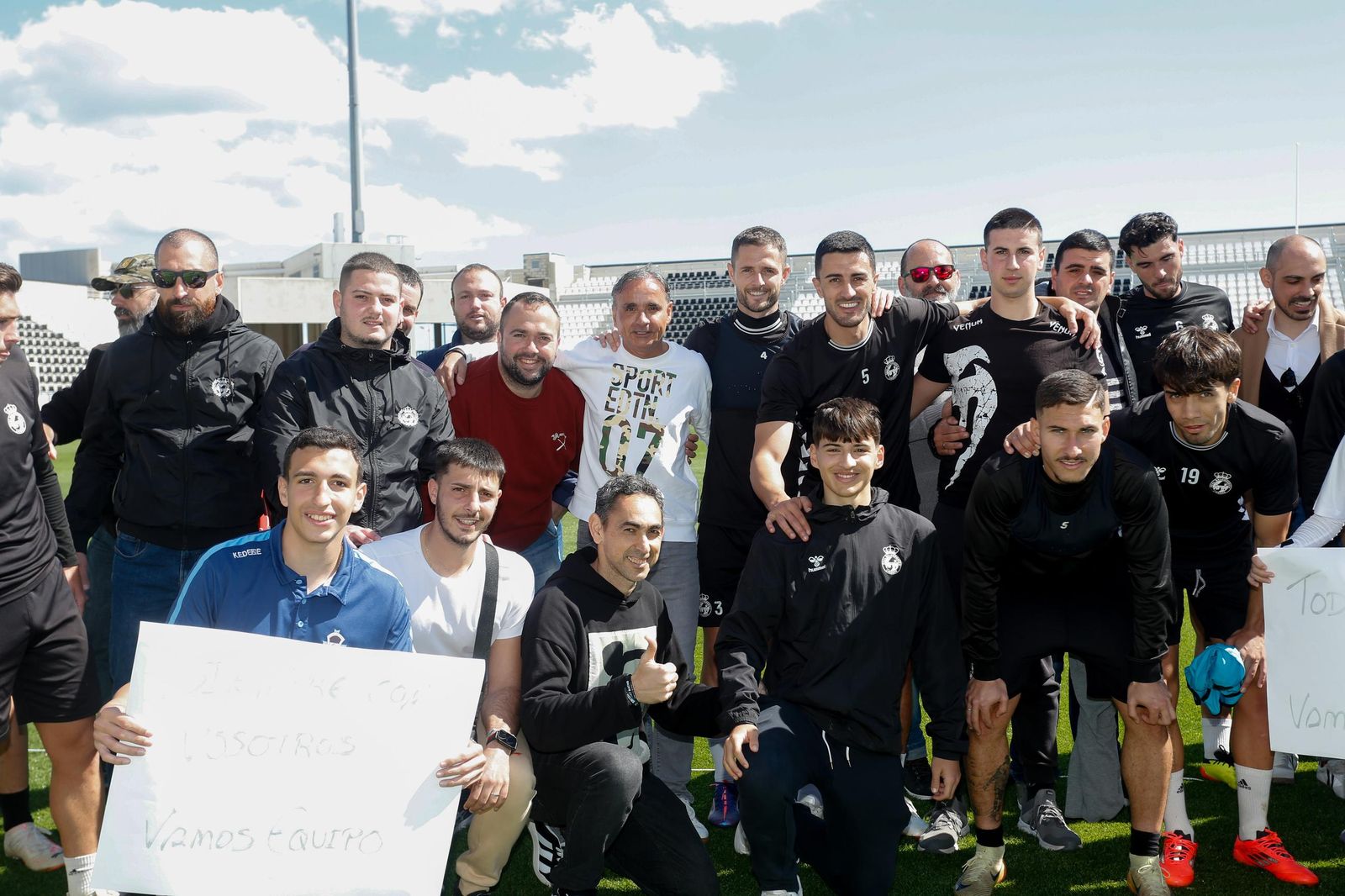 Las fotos del entrenamiento de la Balona previo al partido con el Cádiz Mirandilla, con Andrés Roldán presente