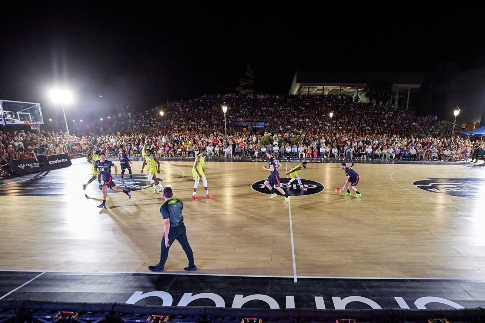 Petro de Luanda, una buena referencia de Granada