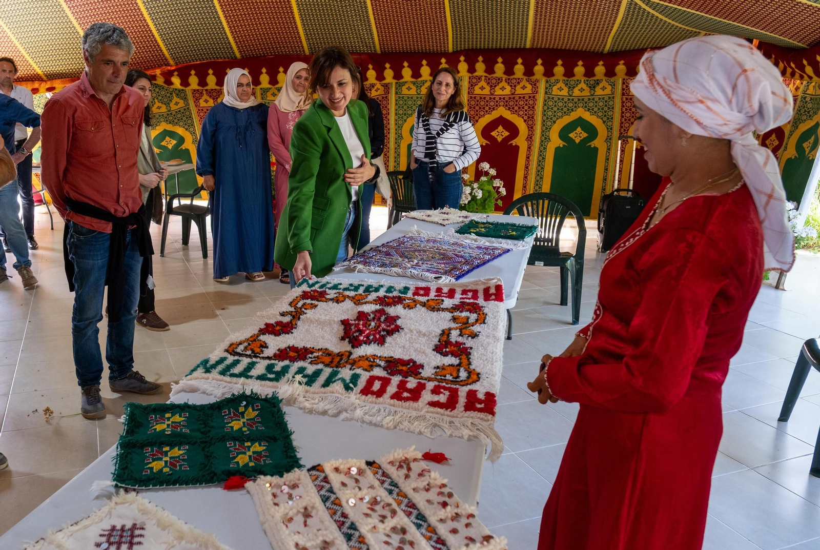 Emprendimiento de confección de alfombras.