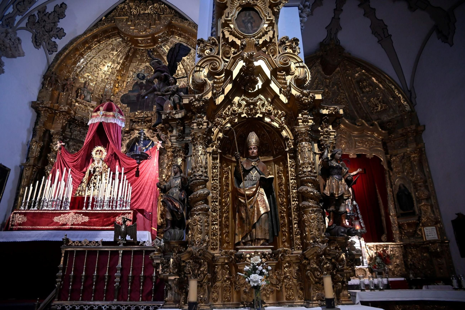 Un paseo en fotografías por la inconfundible iglesia de San Francisco de Córdoba