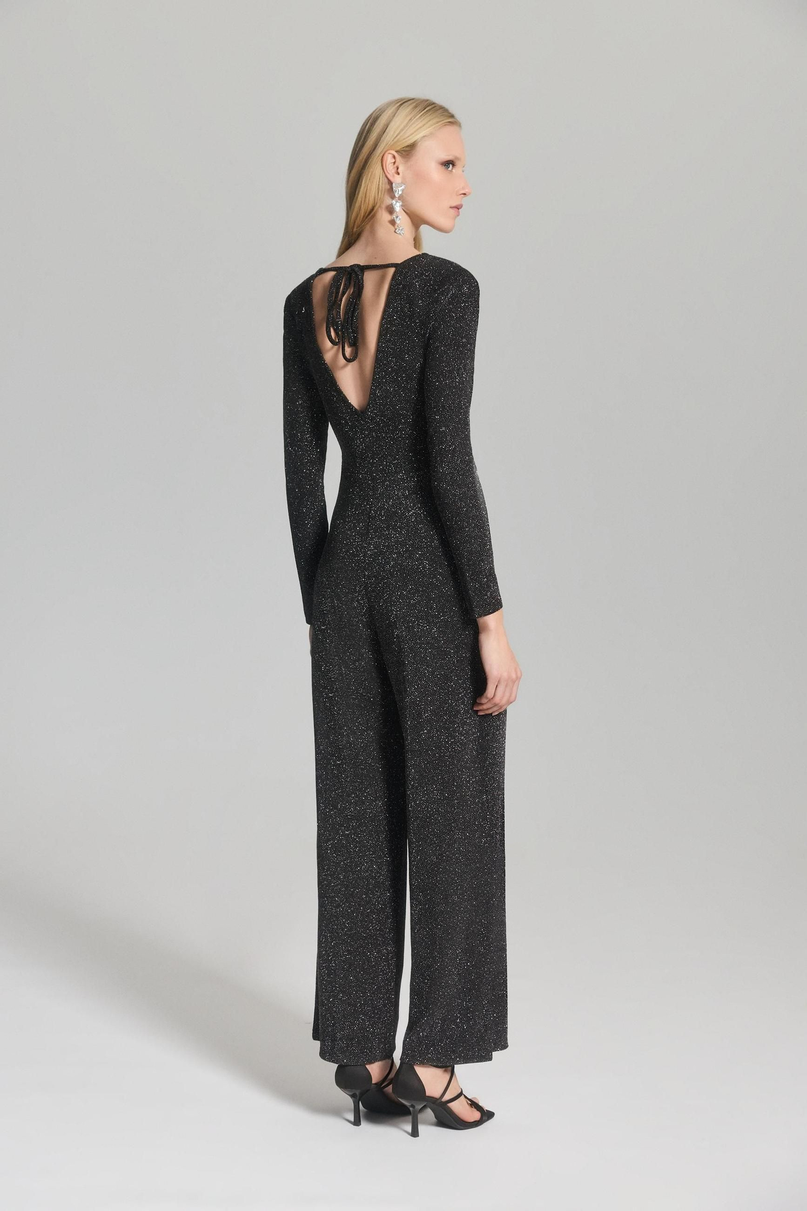 Mono negro con brillo de Lefties.