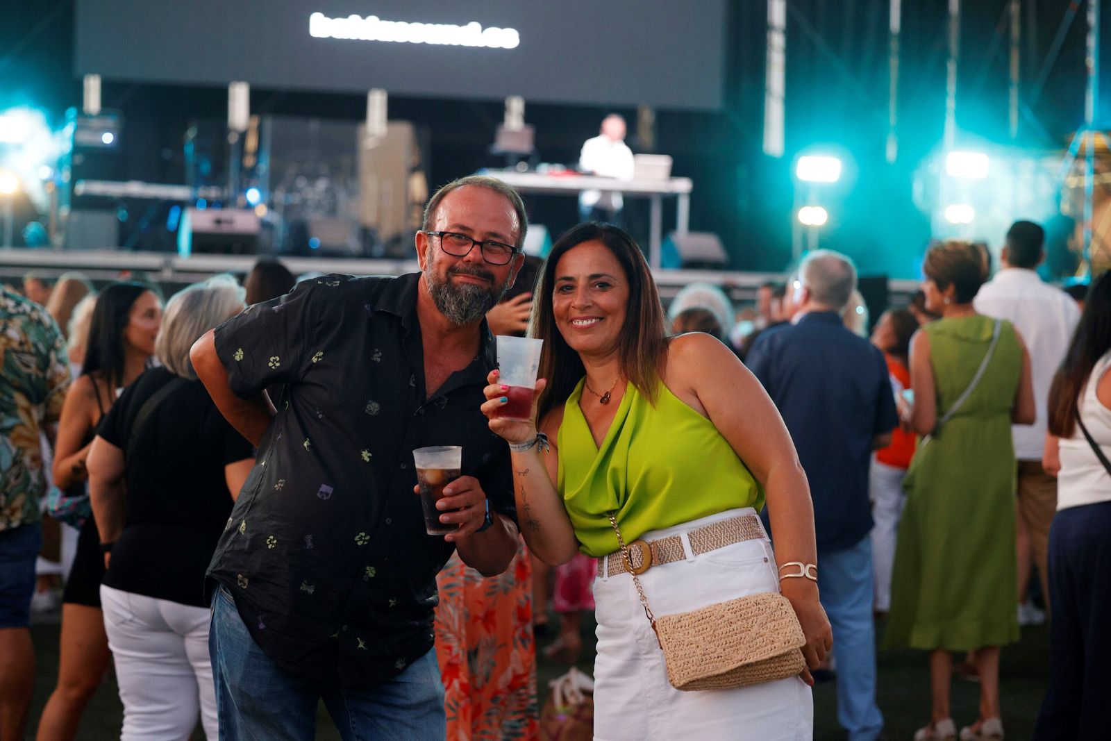 Búscate en el concierto  "80's leyends" en Bahía Sound.