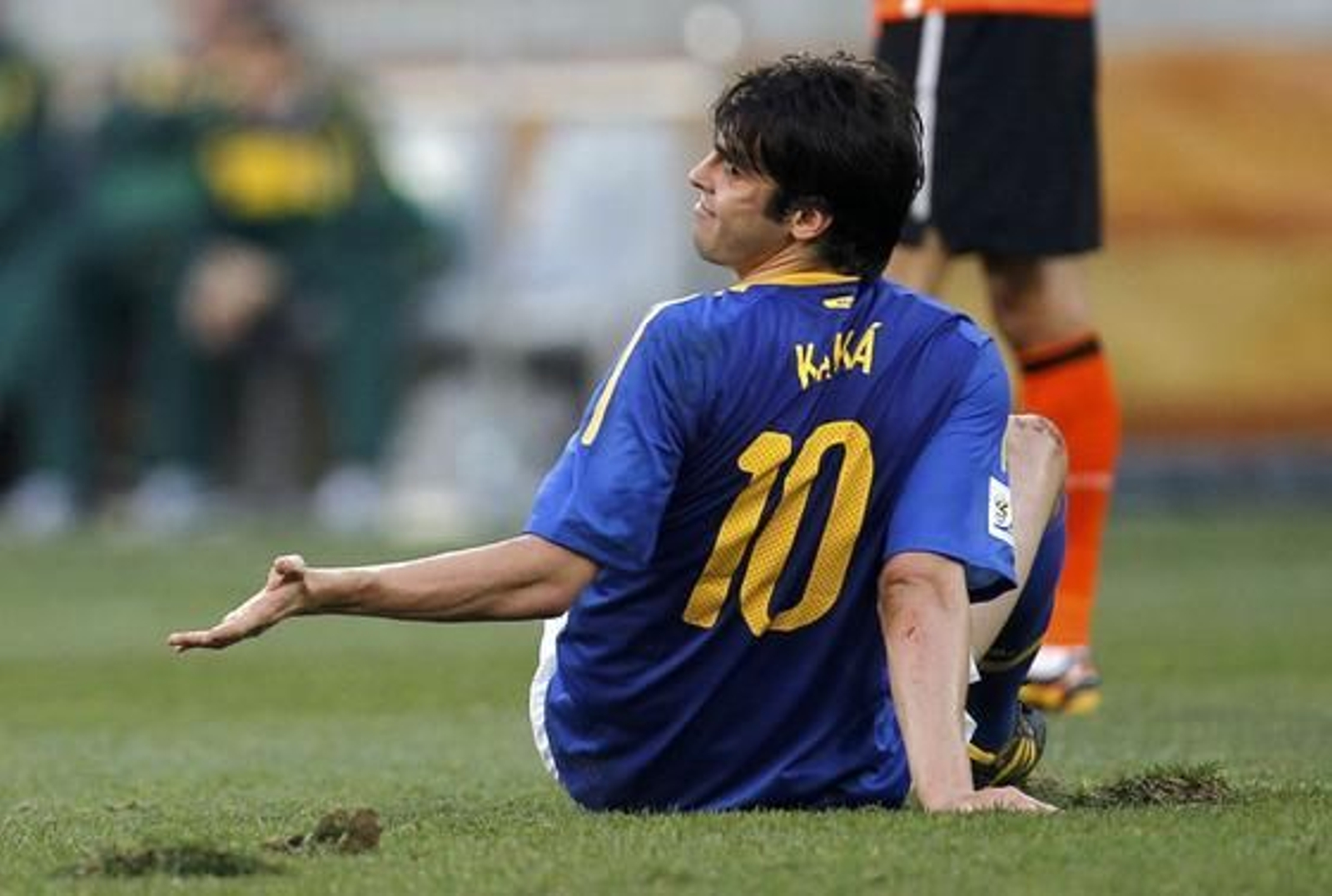 Holanda da la sorpresa y se mete en semifinales dejando fuera a Brasil en cuartos de final. / Reuters