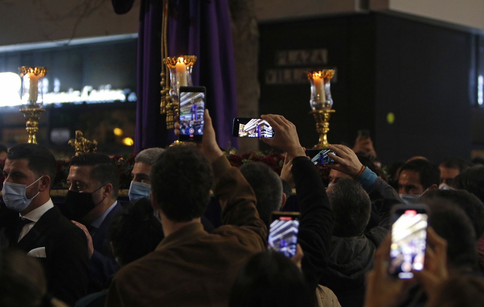 Traslado de las imágenes de Los Panaderos a la Iglesia de la Misericordia