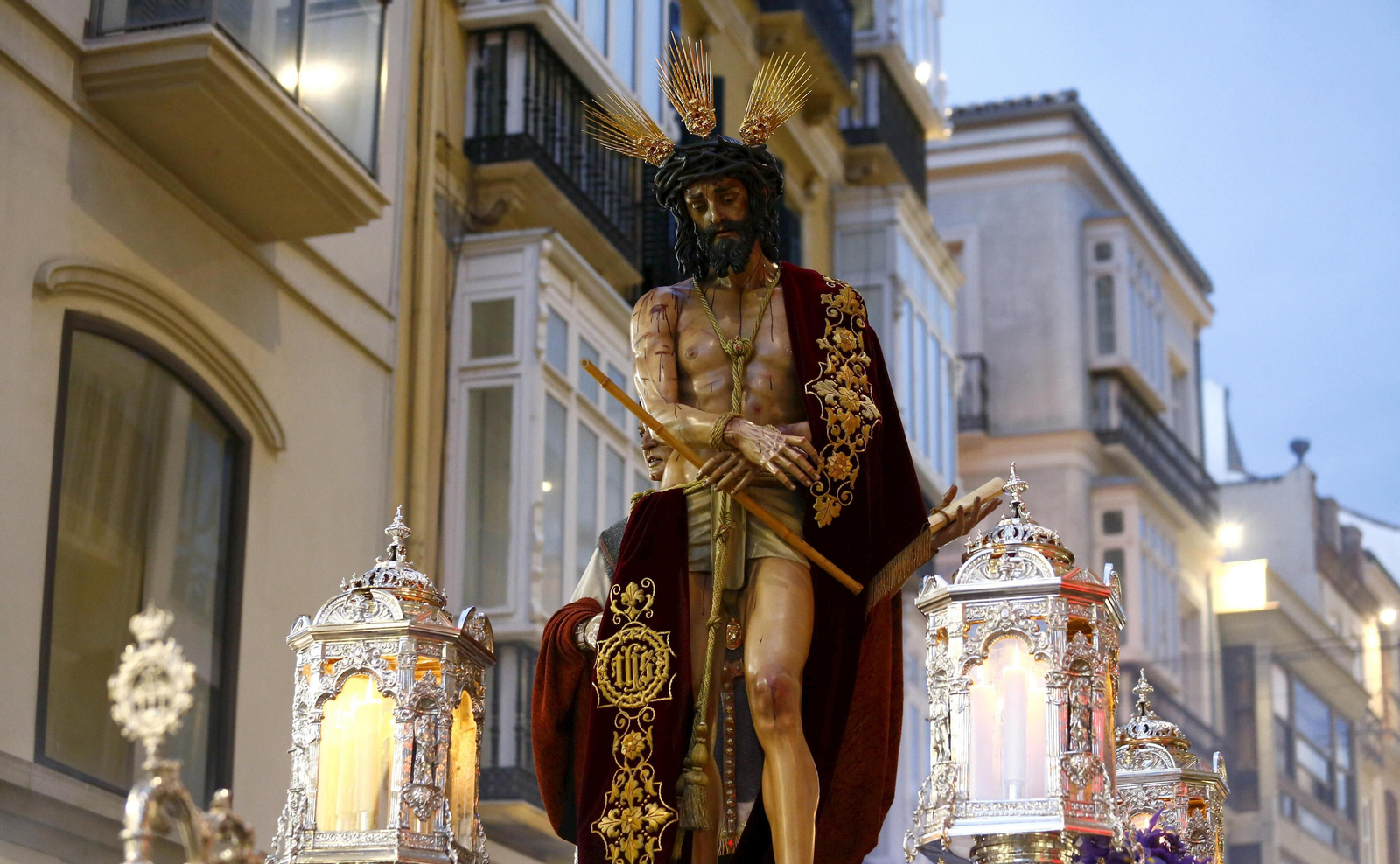 El Vía Crucis de Málaga, en fotos