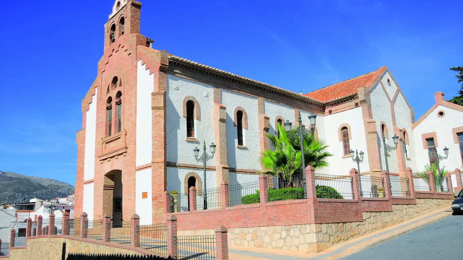 Iglesia de San Isidro Labrador de Periana.