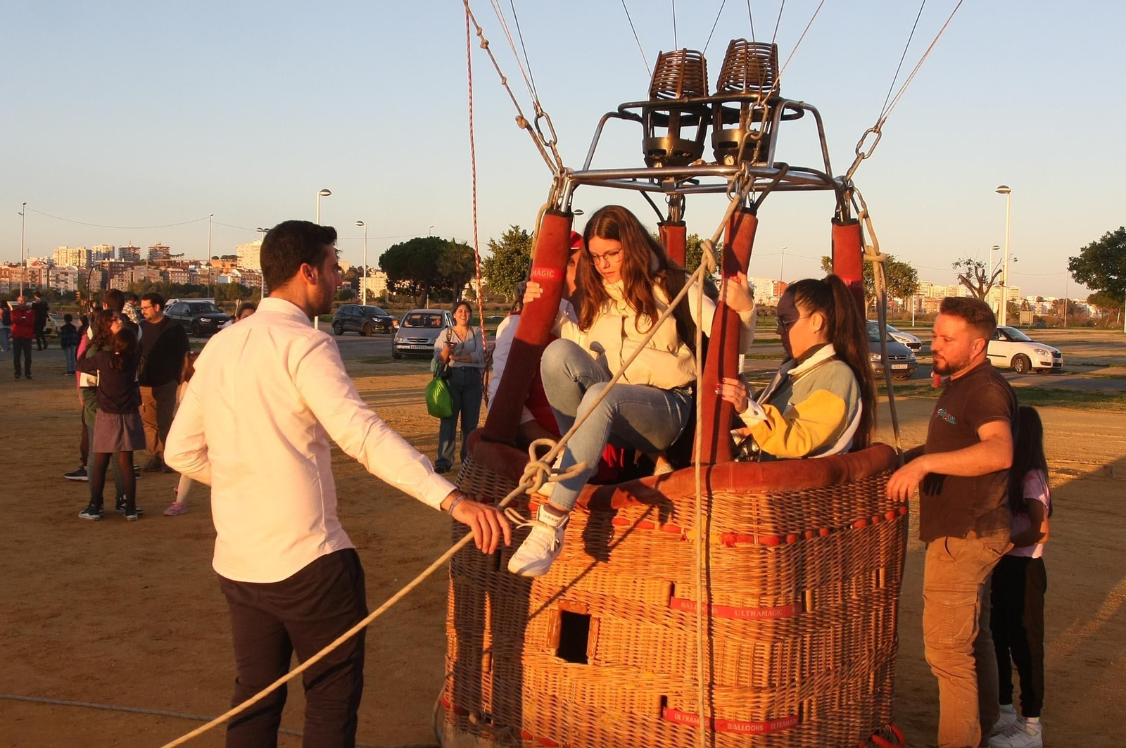 Imágenes del vuelo del globo aeroestático  en Huelva