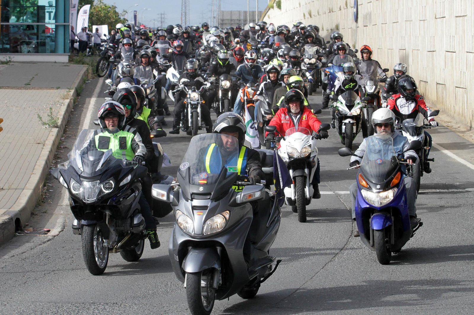 Imágenes  de la II Ruta Solidaria en Moto organizada por CSIF en beneficio de Cruz Roja