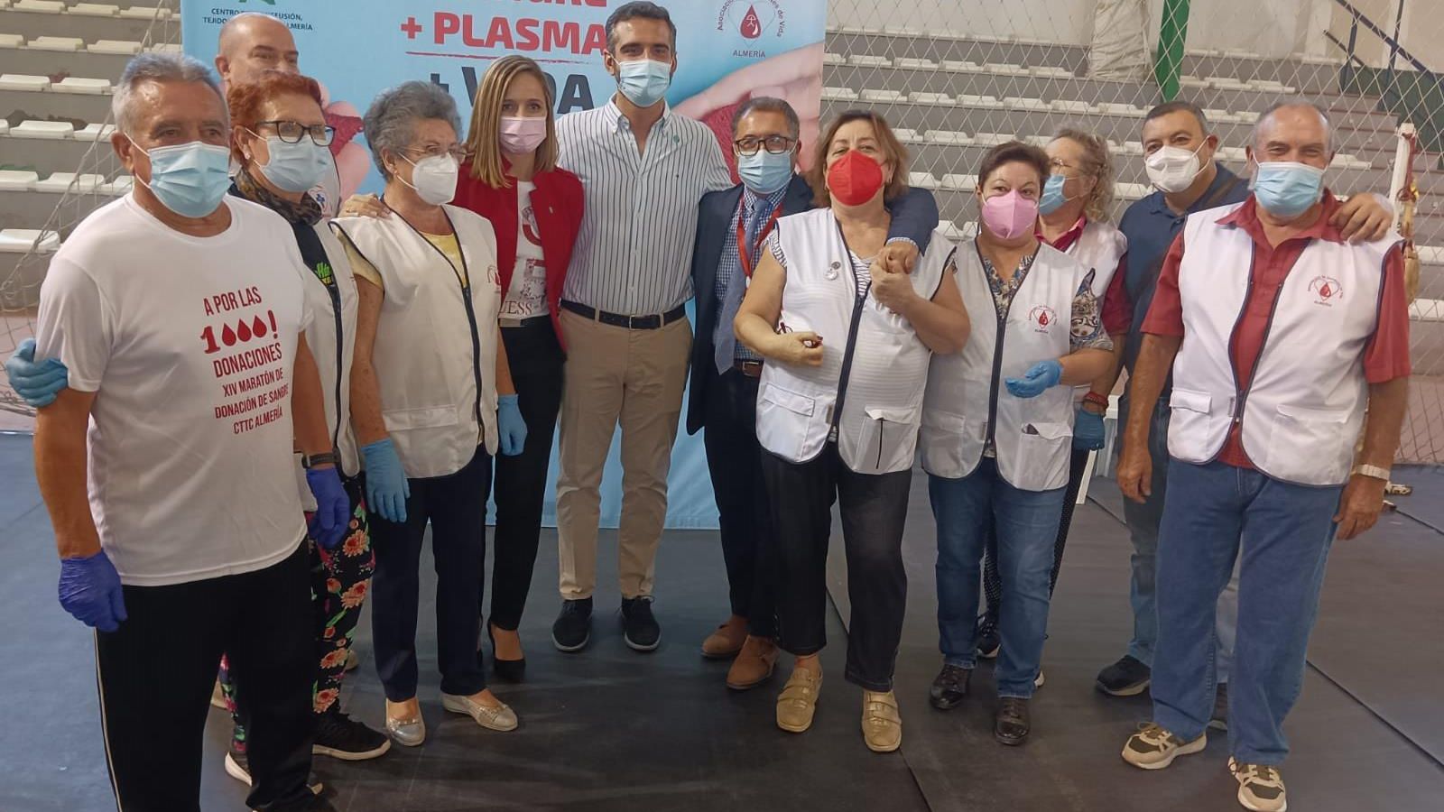 Parte del equipo de profesionales sanitarios que ha estado trabajando en la maratón