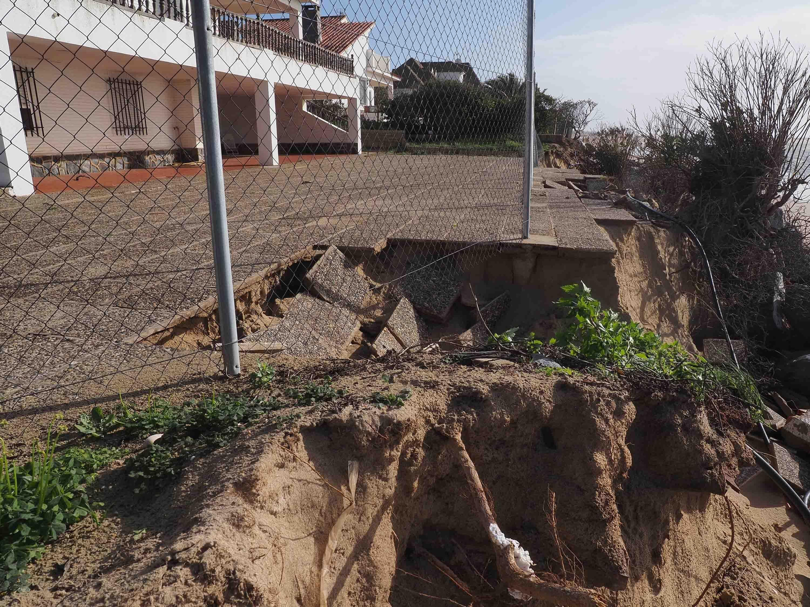 Las imágenes de los daños de la borrasca Irene en El Portil