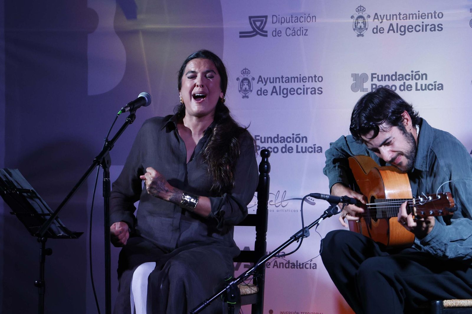 Fotos del concierto de Alba Molina y Victor Franco en el Centro de Paco de Lucía en Algeciras