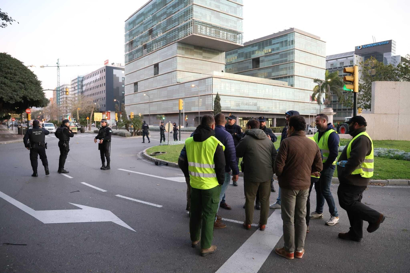 Las fotos de la segunda jornada de protesta de los agricultores de Málaga Las fotos de la segunda jornada de protesta de los agricultores de Málaga
