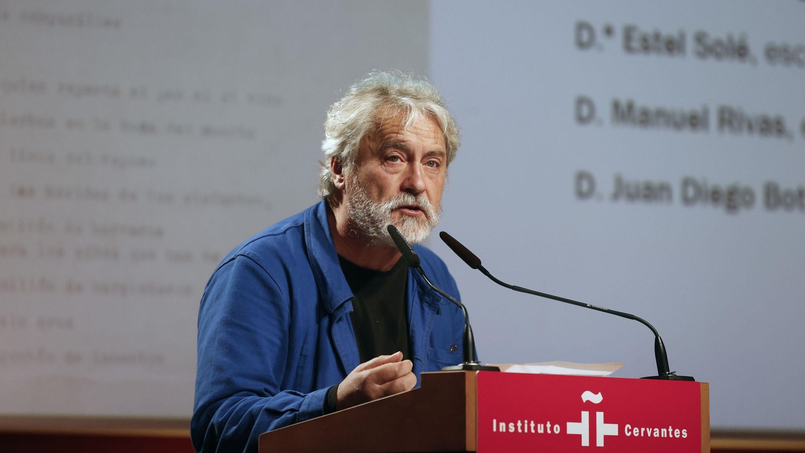 El escritor Manuel Rivas. El escritor Manuel Rivas.