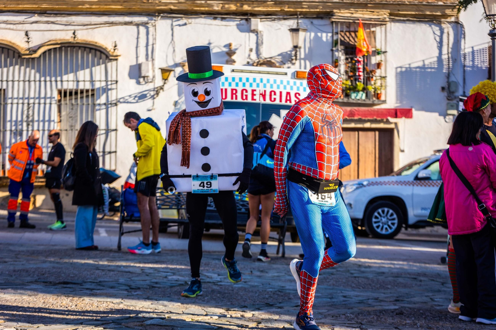 Gran ambiente en la Carrera Solidaria de la Divina Pastora en San Fernando