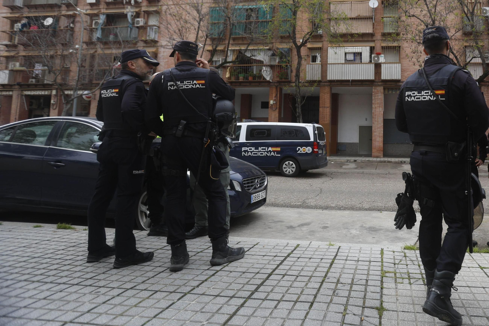 La Policía Nacional en Las Moreras.