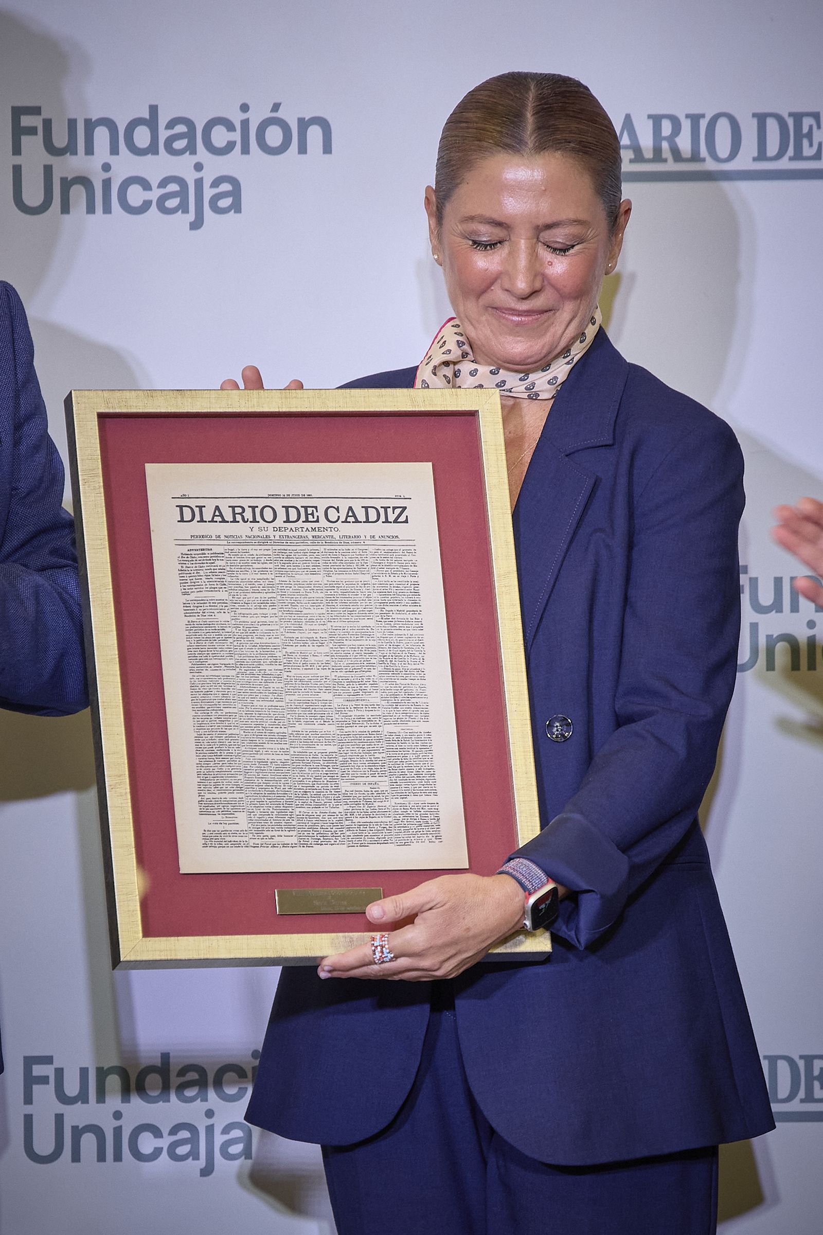 Las imágenes de la entrega del VIII Premio Federico Joly a Sara Baras en Cádiz