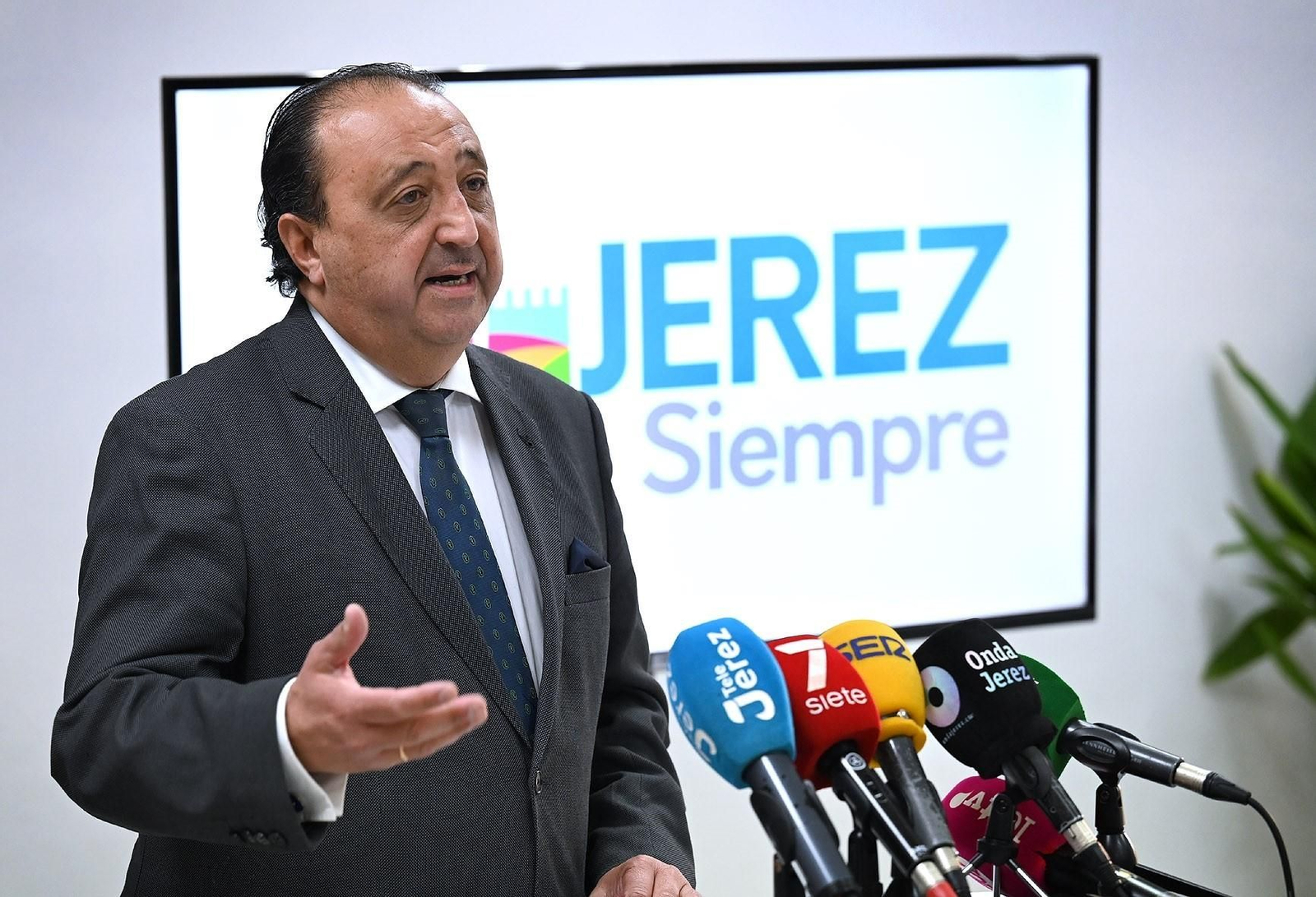 Francisco Zurita, en una rueda de prensa. Francisco Zurita, en una rueda de prensa.