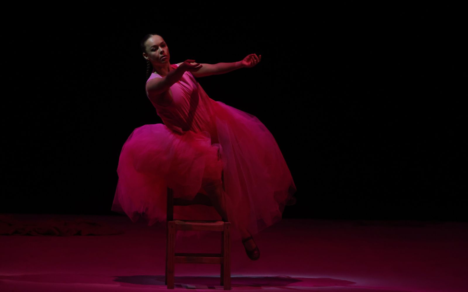 Las imágenes del espectáculo de Rocío Molina en la Bienal