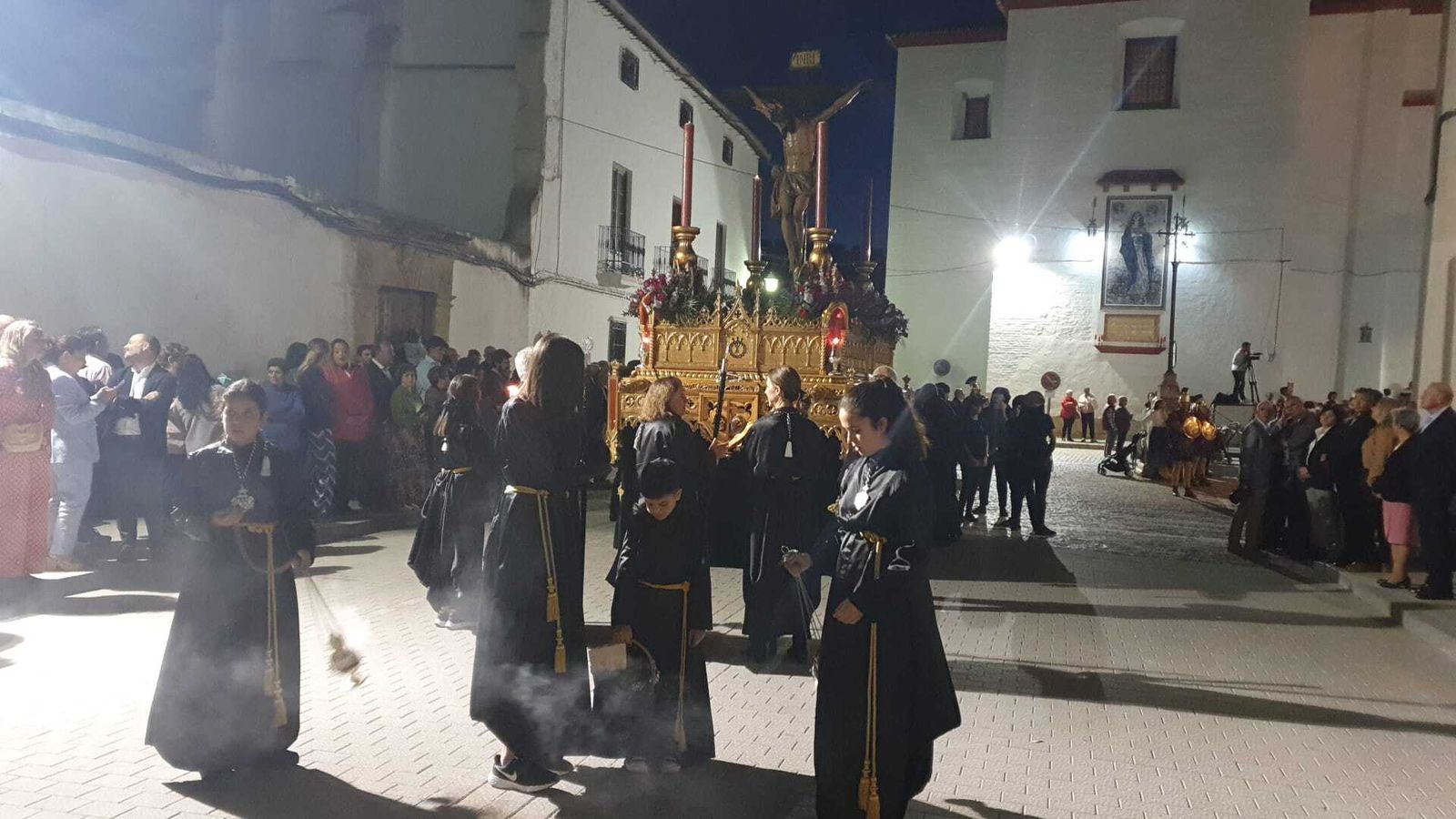 Viernes Santo en Castro del Río: A los pies del Santo Sepulcro