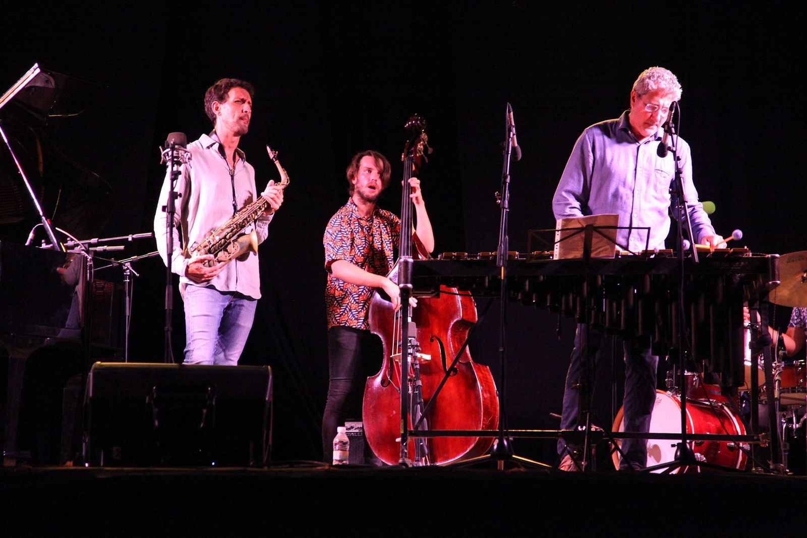 Arturo Serra Quintet durante un concierto.