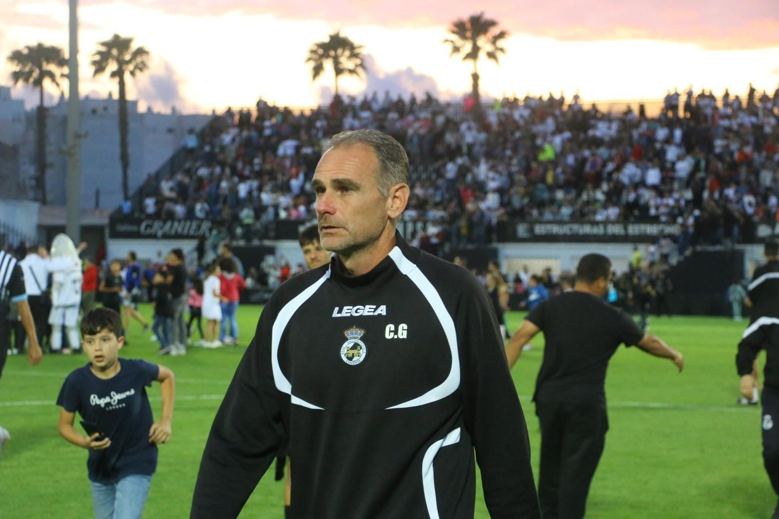 Las fotos del descenso de la Balona en Ceuta