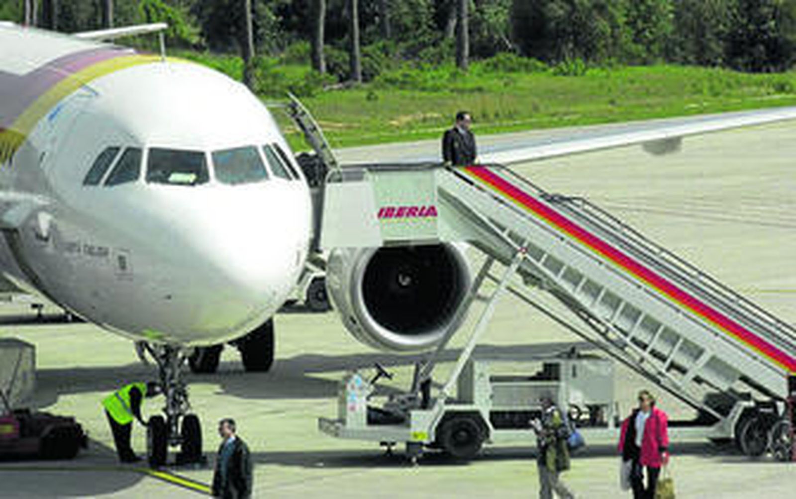 Imagen de archivo de un avión, minutos después de aterrizar en el aeropuerto de Jerez.