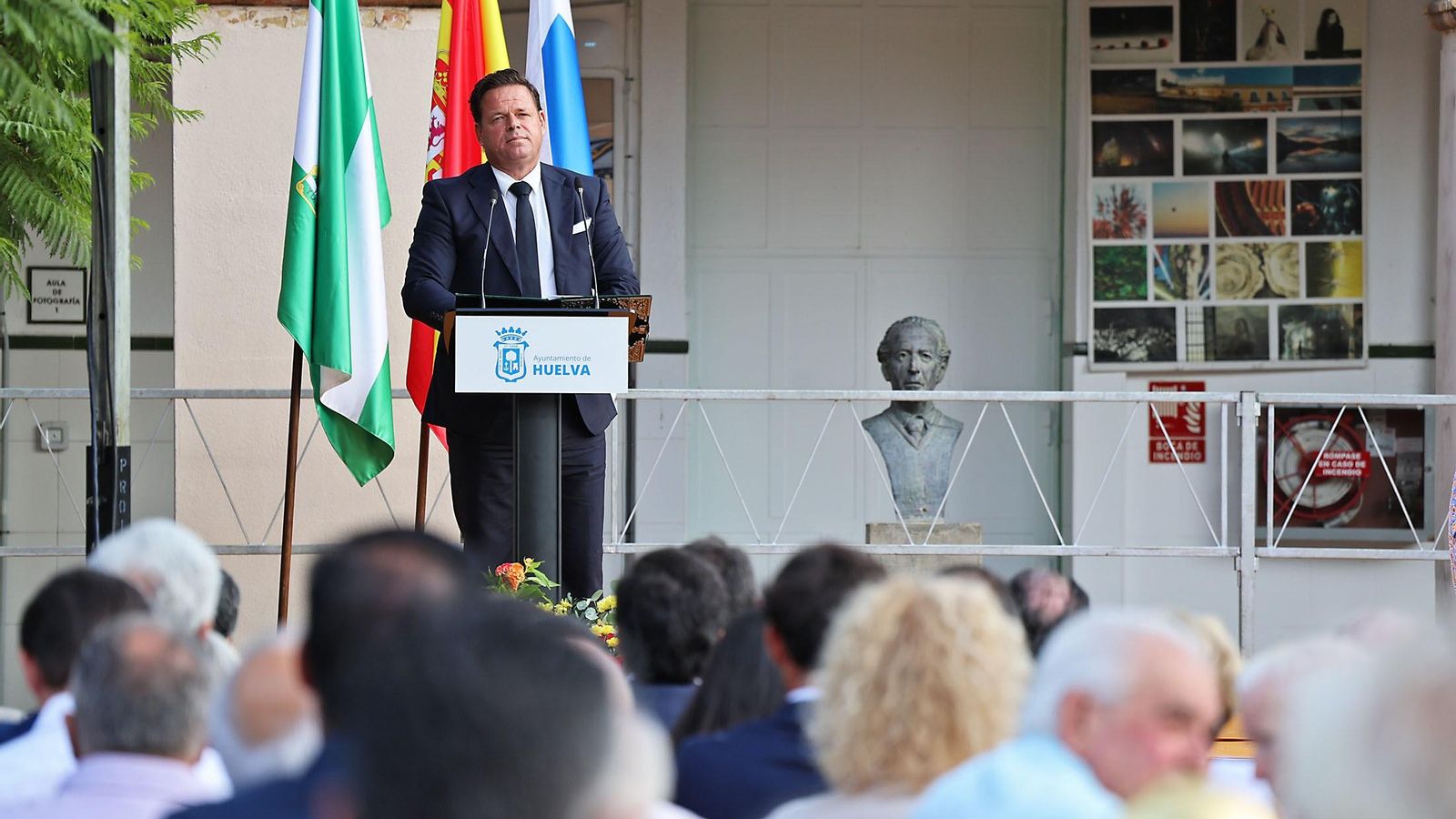 Pregón taurino en la Escuela de Arte León Ortega.