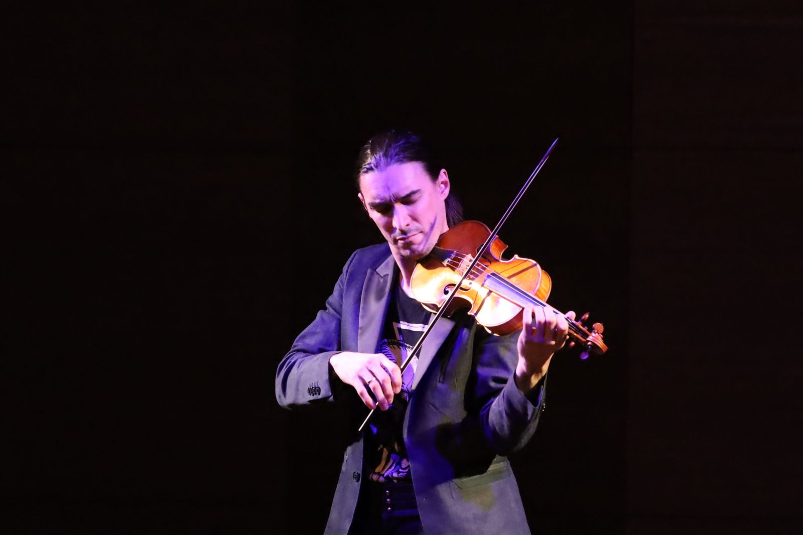 Sergei Malov cara a cara con Bach.