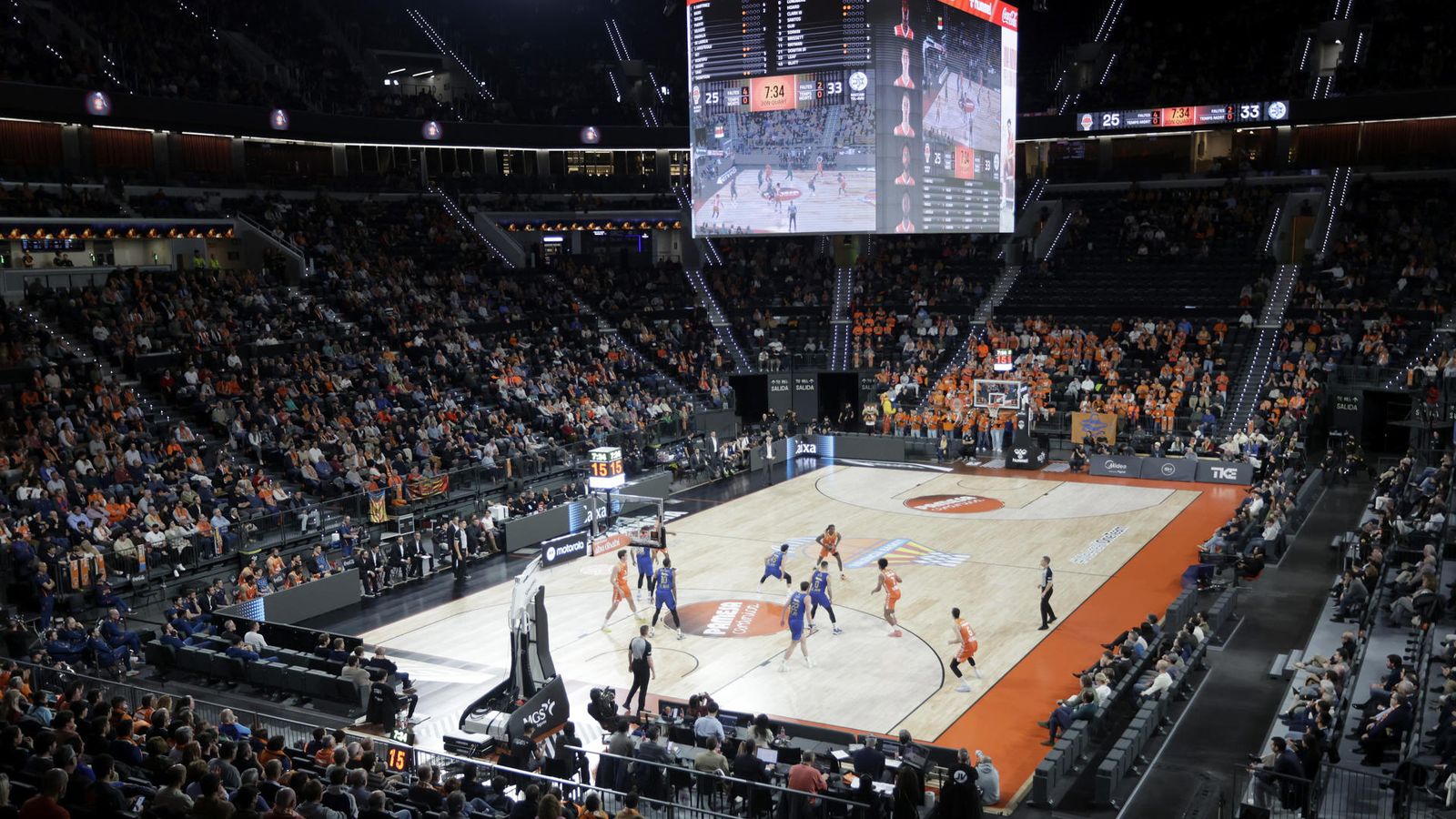 Vista del Roig Arena.