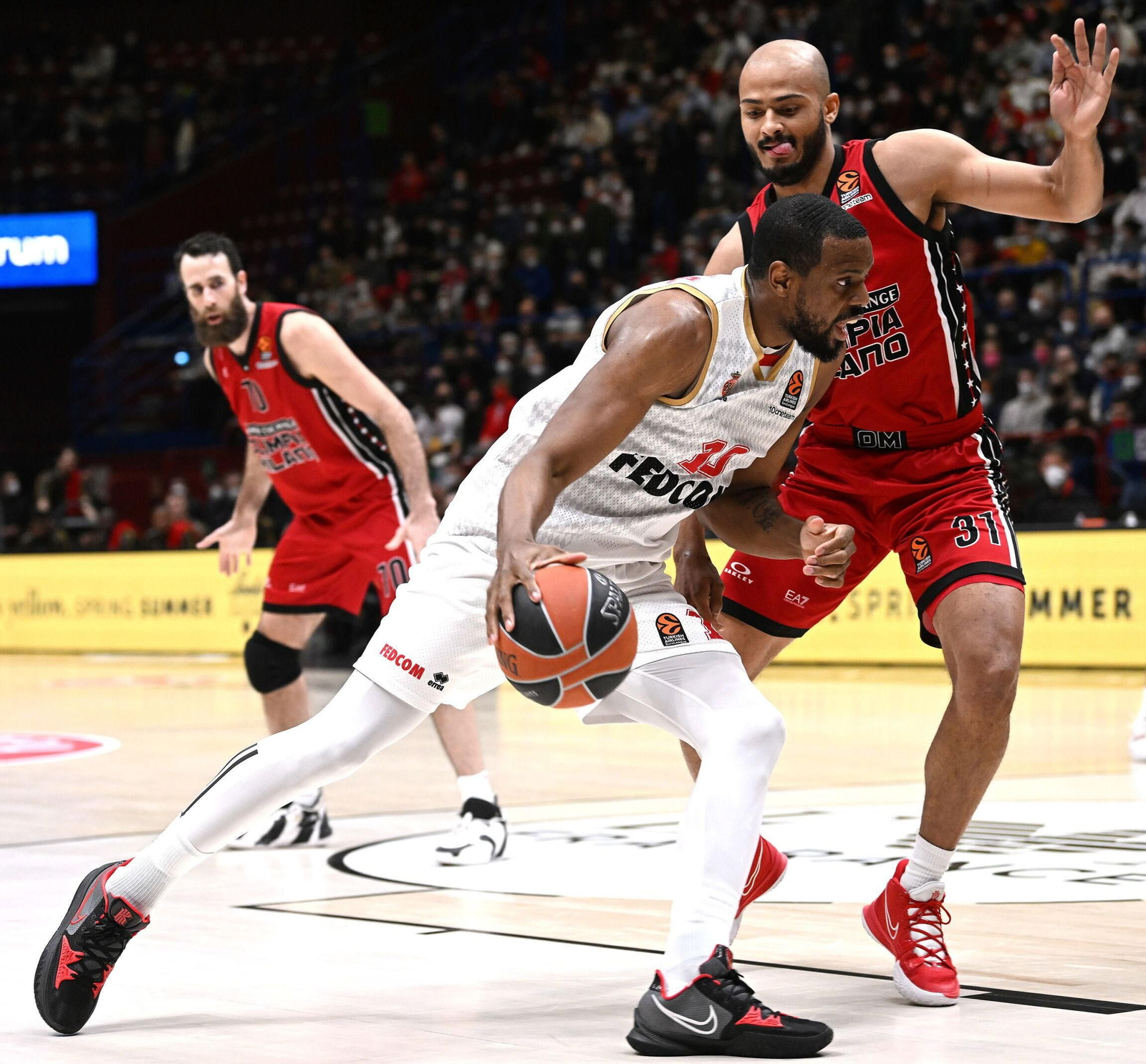 Will Thomas, ante Milano. Will Thomas, ante Milano.