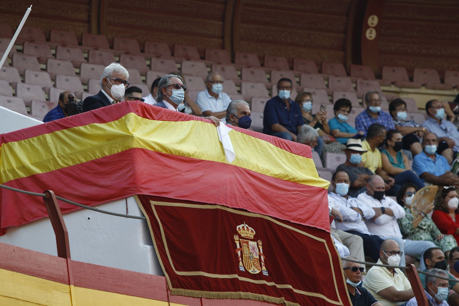 Fotogalería corrida de toros. Cayetano Rivera, Paco Ureña y Roca Rey. Roquetas de Mar.