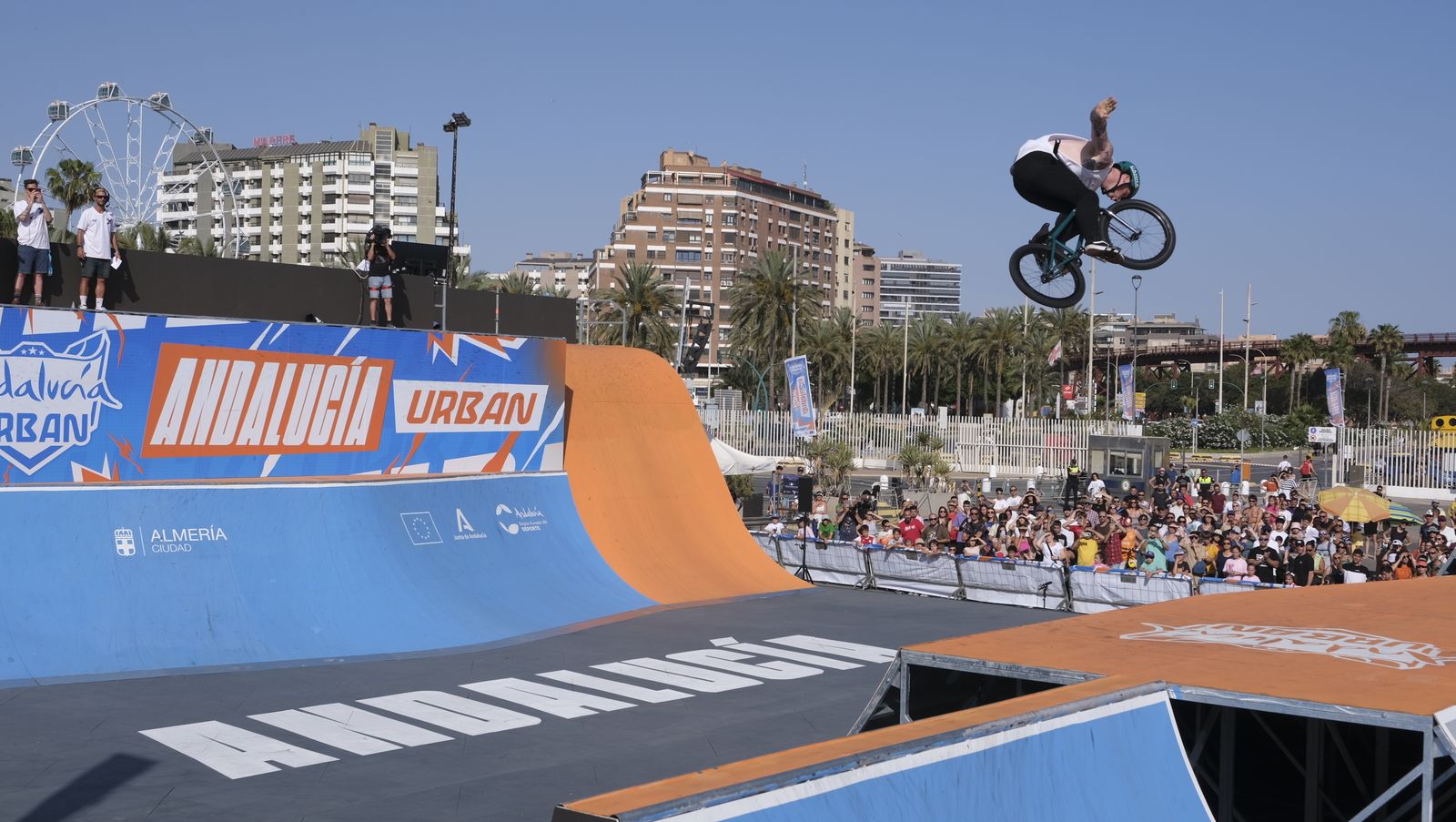 Imágenes de la tercera jornada de la Andalucía World Series Almería