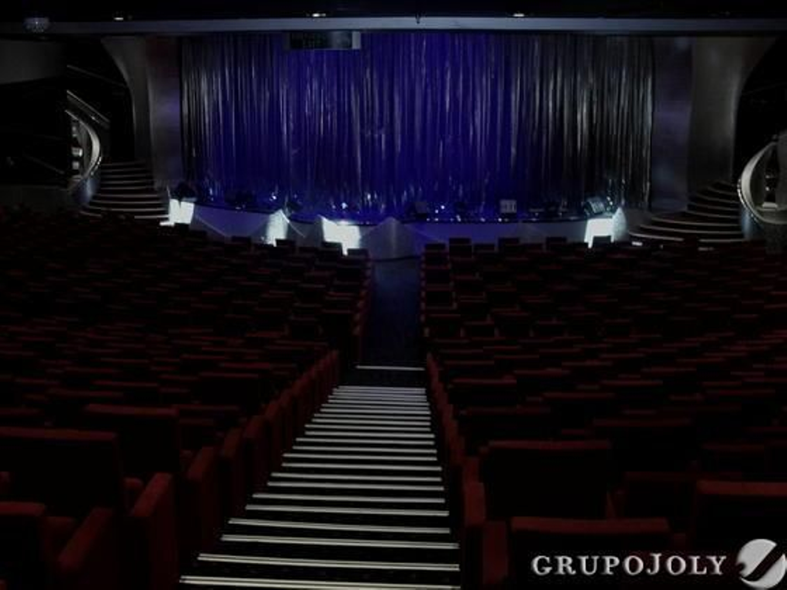 Una visita por el lujoso crucero MSC Divina en su preinauguración en Cádiz.

Foto: Sara Mancera