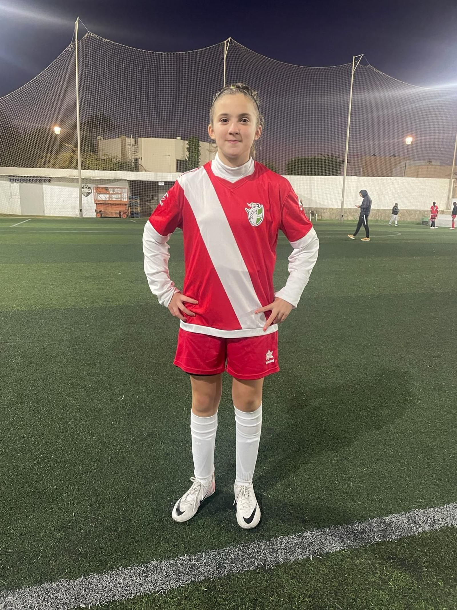 Marta posa después de una sesión de entrenamiento con la selección almeriense.