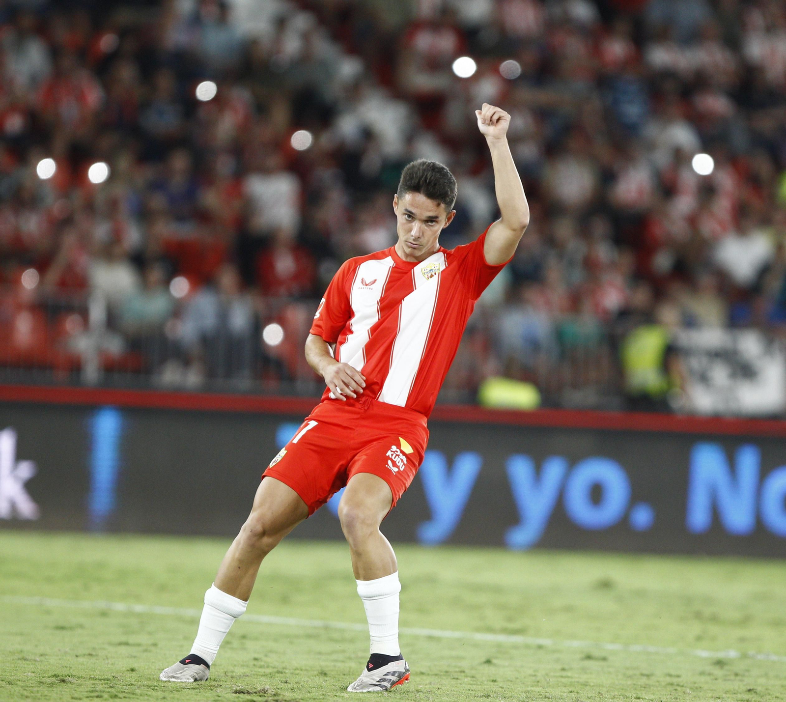 Las imágenes del partido de fútbol U.D. Almería-S.D. Eibar