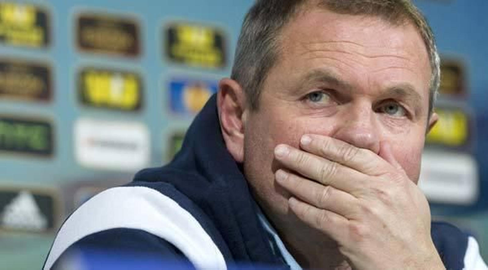 El técnido del Rijeka elogia el juego del Sevilla y le advierte de que van "enseñar los dientes"