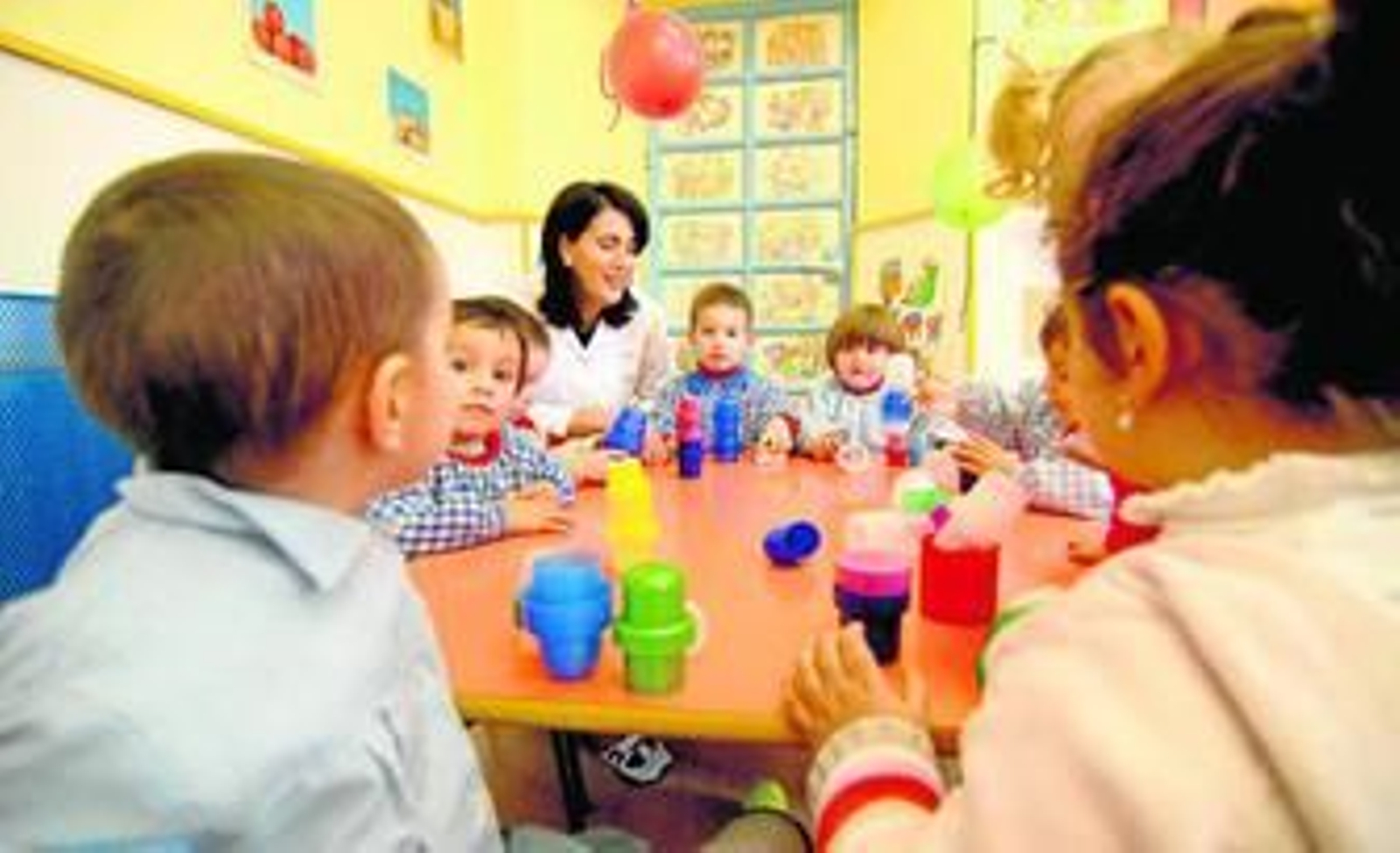 Los trabajadores de guarderías privadas y concertadas podrán acreditar ahora su experiencia laboral.