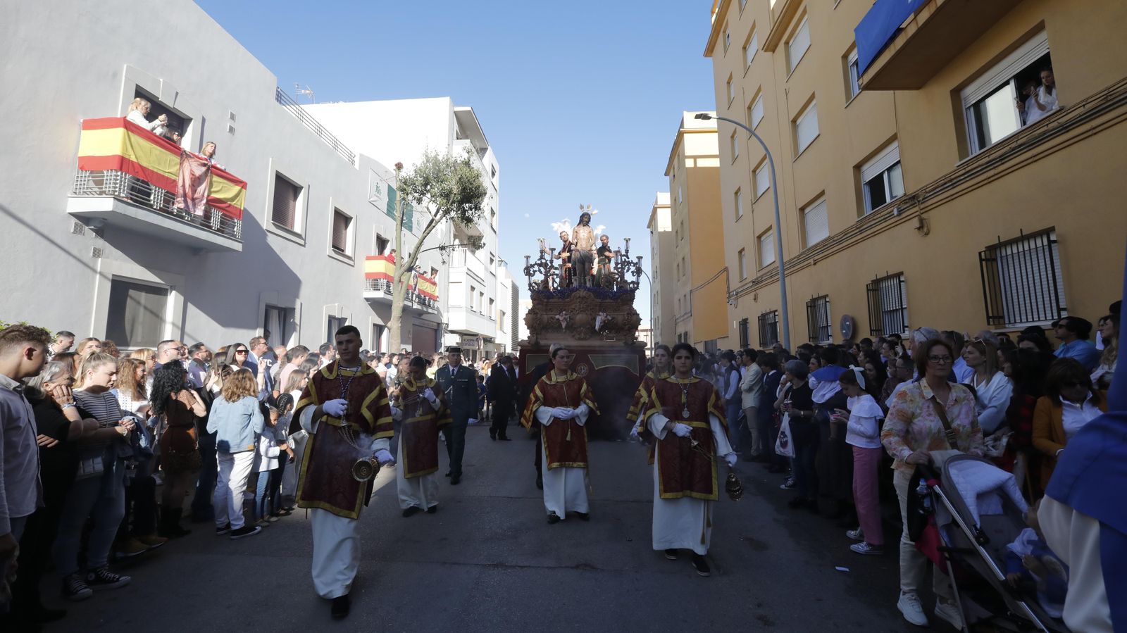 Fotos del Domingo de Ramos  en La Línea: Sagrada Flagelación y María Santísima de la Estrella