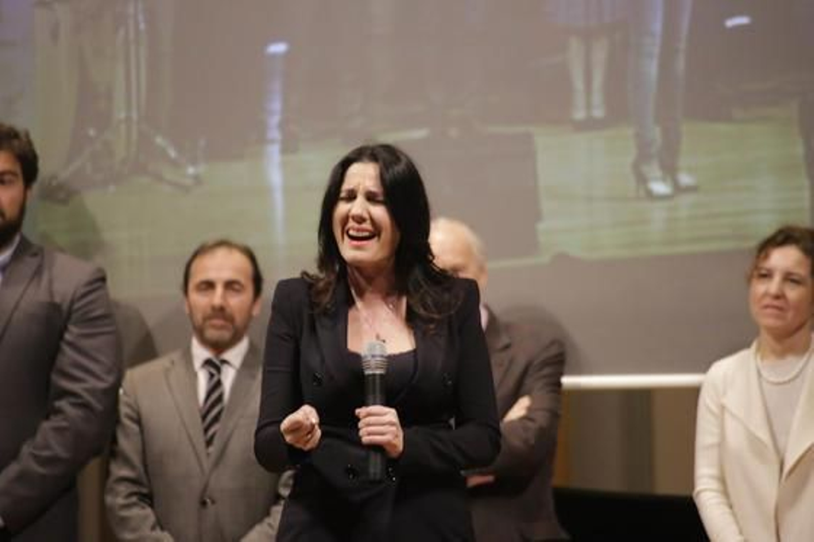 Foto: J. Albi? / Y. Garc?/ M. B?