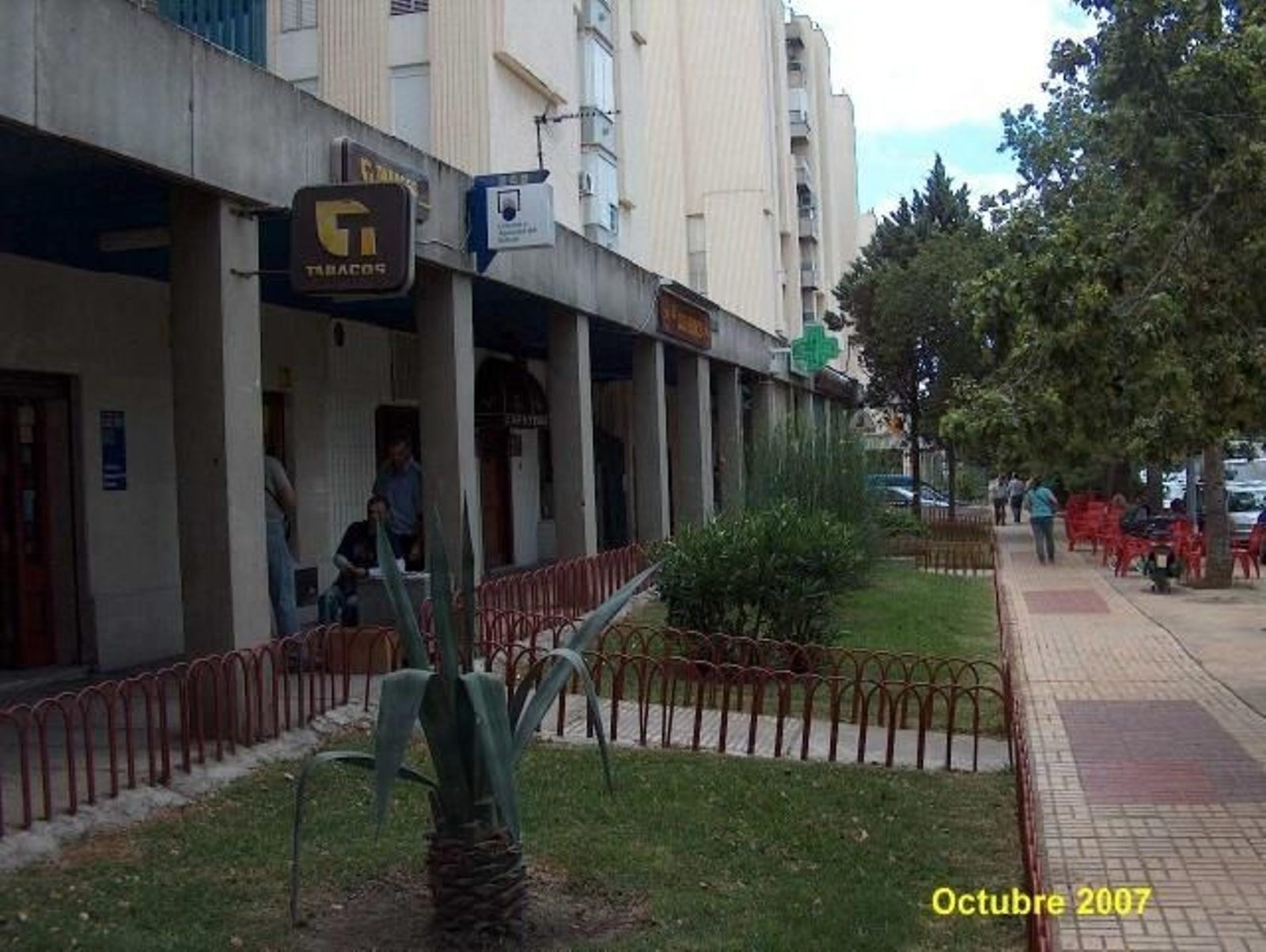 Estanco en el que se ha validado el boleto premiado en la Bonoloto, este miércoles.