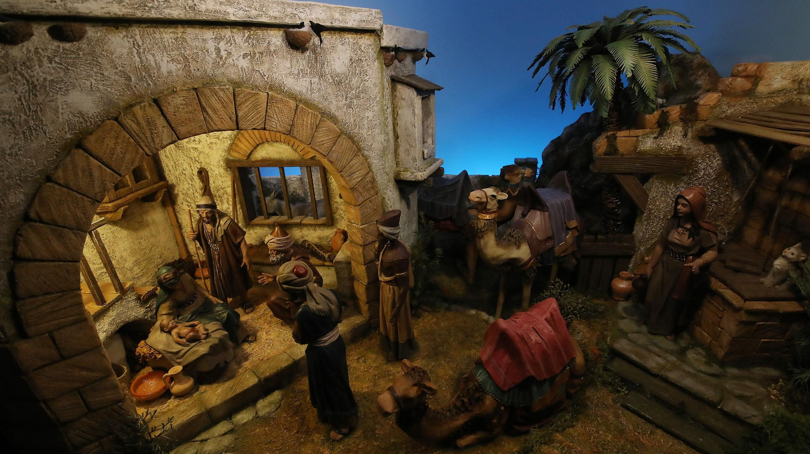 El Arte del Belén  muestra su grandeza en los Claustros