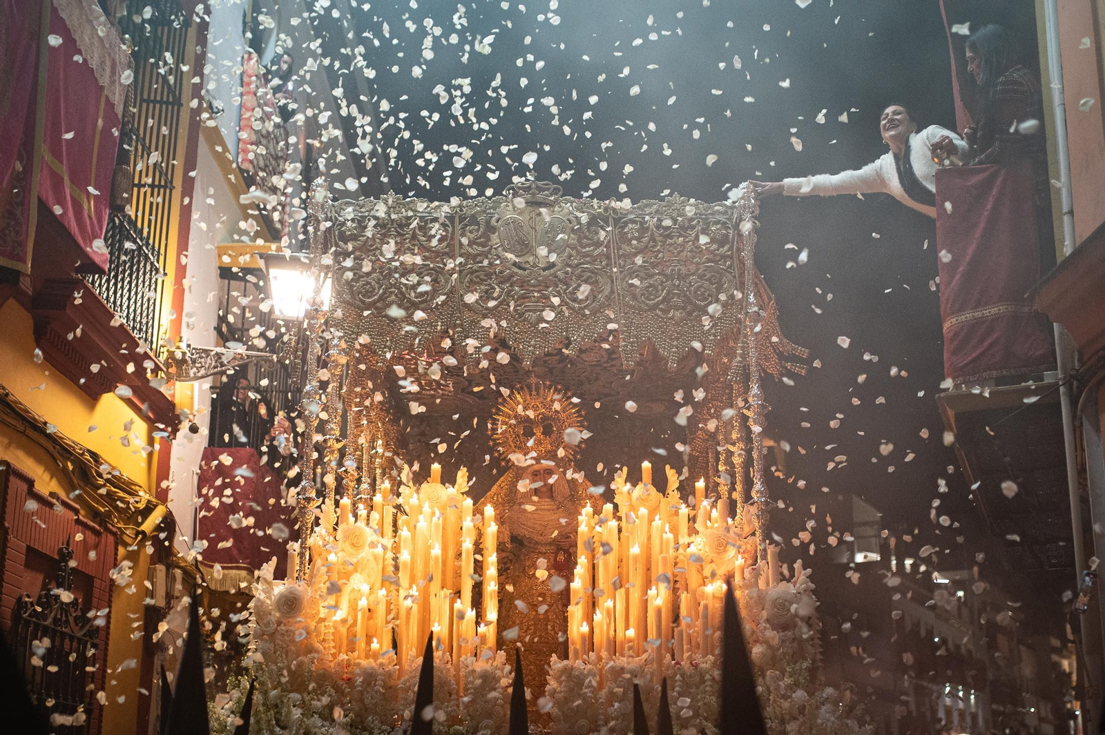 La Hermandad de la Esperanza de Triana en la Semana Santa de Sevilla 2025