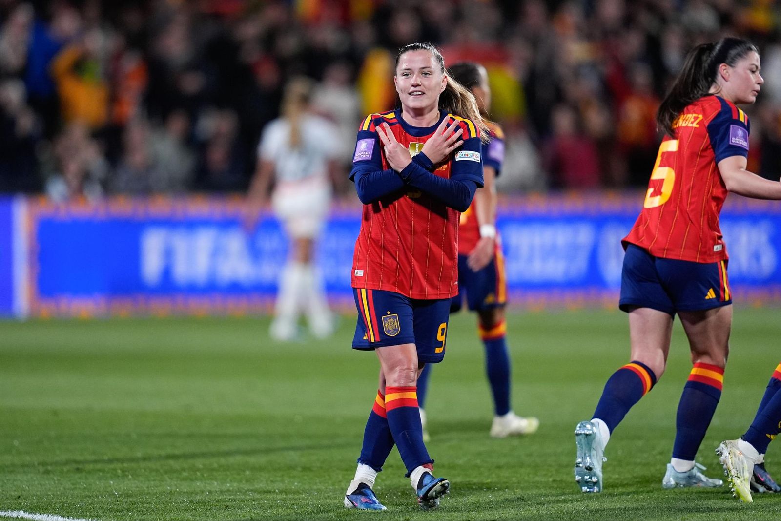 Las fotos del España-Islandia de fútbol femenino