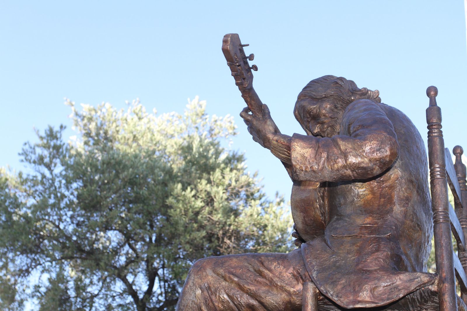 Inaguración del monumento al Niño Miguel.