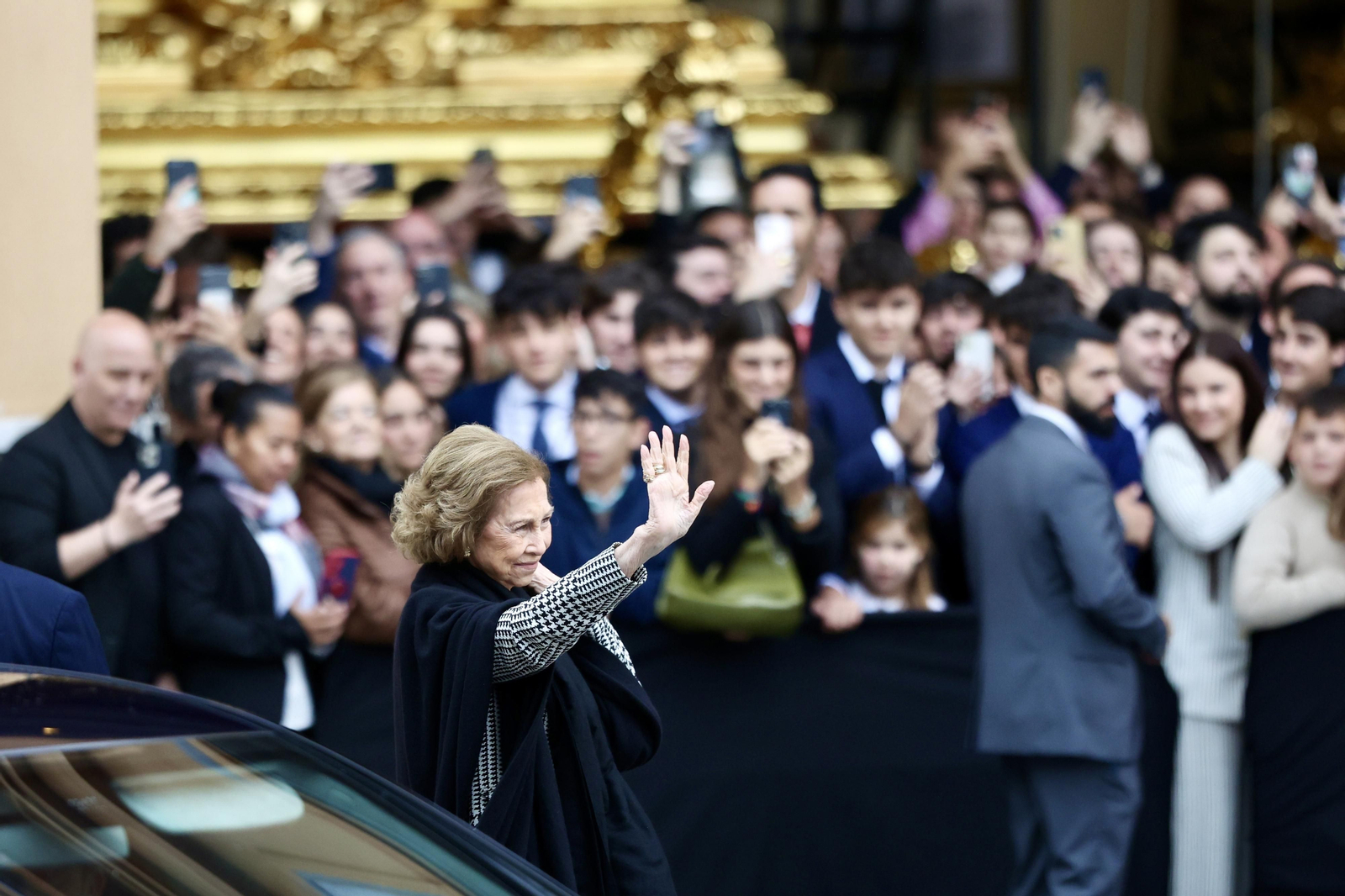 Las fotos de la Legión en el traslado del Cristo de Mena en Málaga este Jueves Santo Las fotos de la Legión en el traslado del Cristo de Mena en Málaga este Jueves Santo