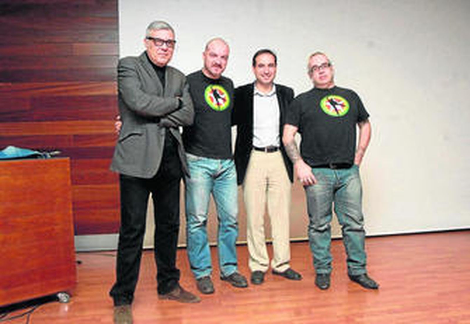 Antonio José Lucas con Carles Prats, Javier Navarrete y Antonio Jesús García, ayer, en el Museo.
