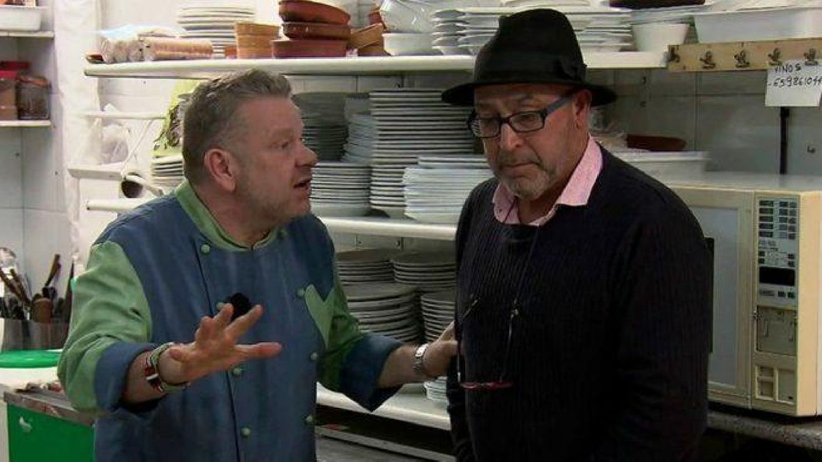 Chicote intenta persuadir al desmotivado 'Juanete' Tejero