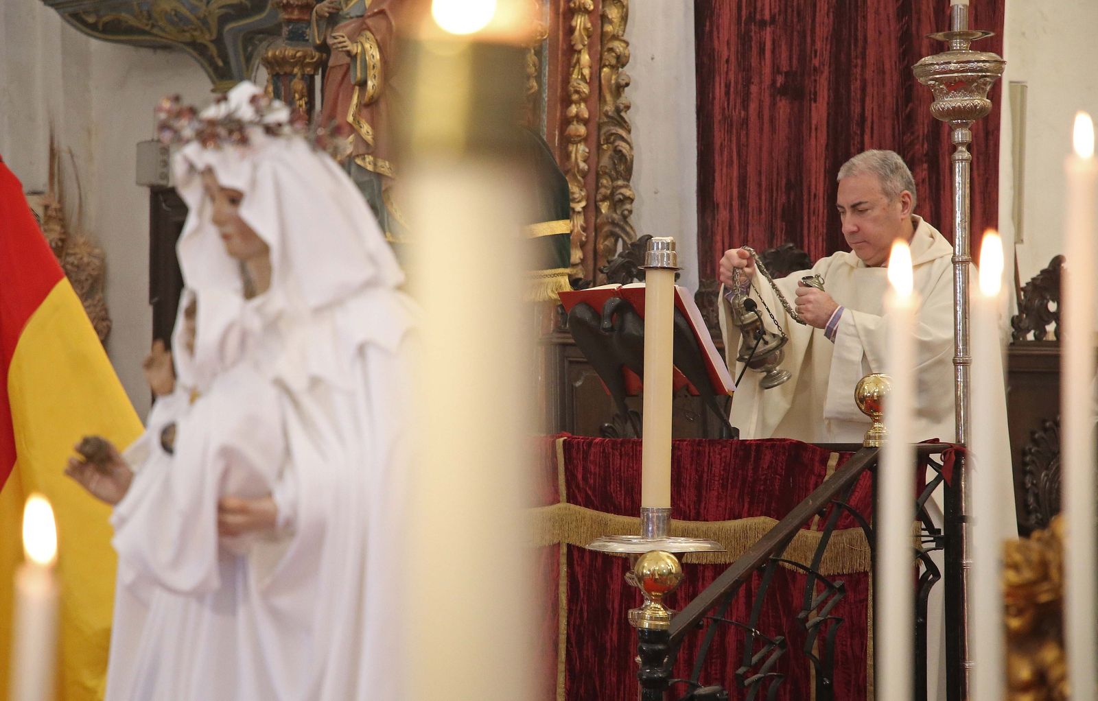 Fotos de la misa de despedida de la Virgen Santa María La Coronada en San Roque