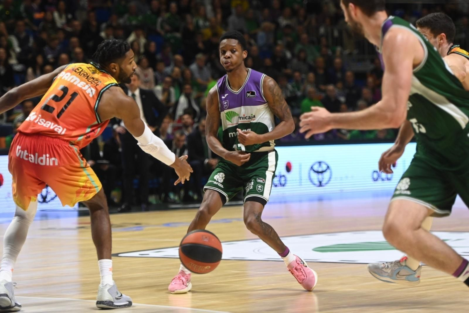 Unicaja - Valencia Basket, en fotos